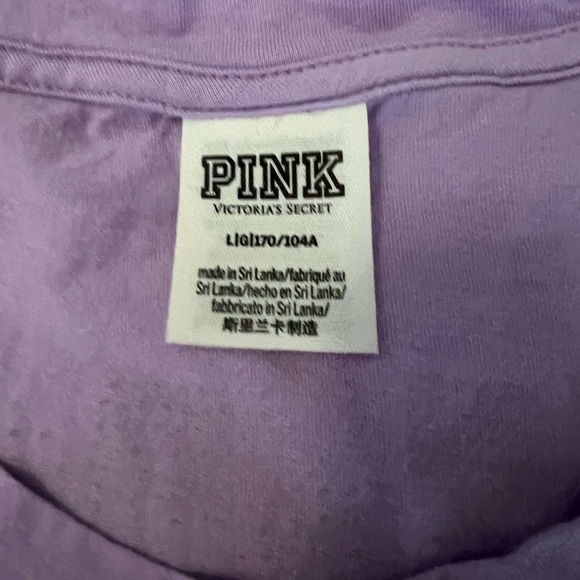 Victoria’s Secret PINK shortsleeved campus tee - Picture 3 of 5